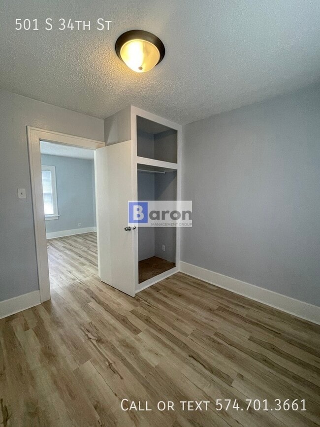 Building Photo - 501 S 34th St