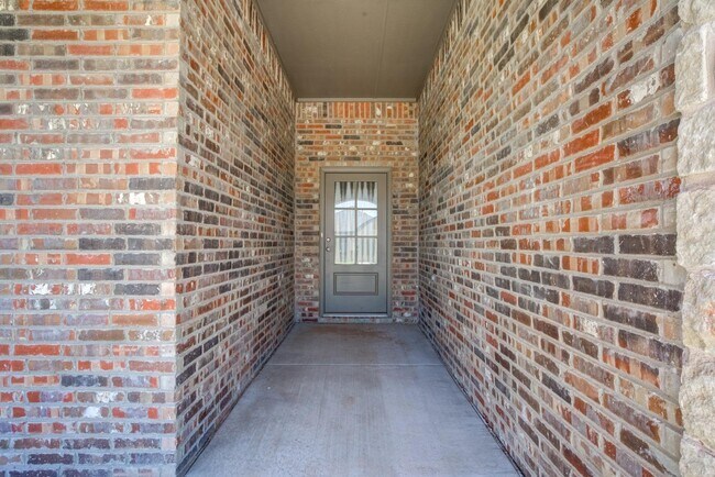 Building Photo - 7603 60th St