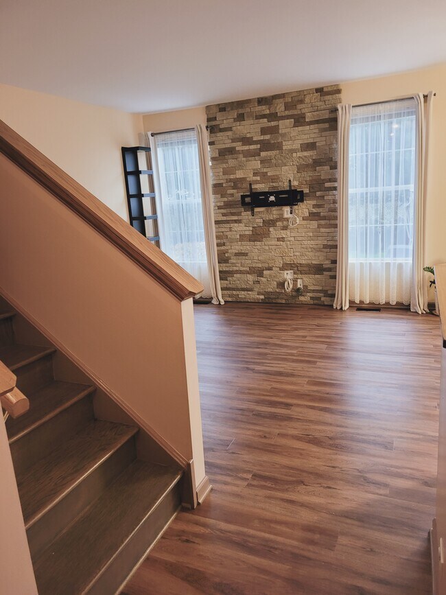 Foto del edificio - 24205 Walnut Cir