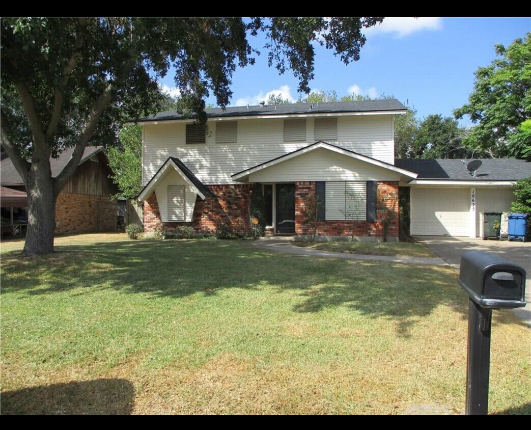 Foto principal - 10625 Rockwood St