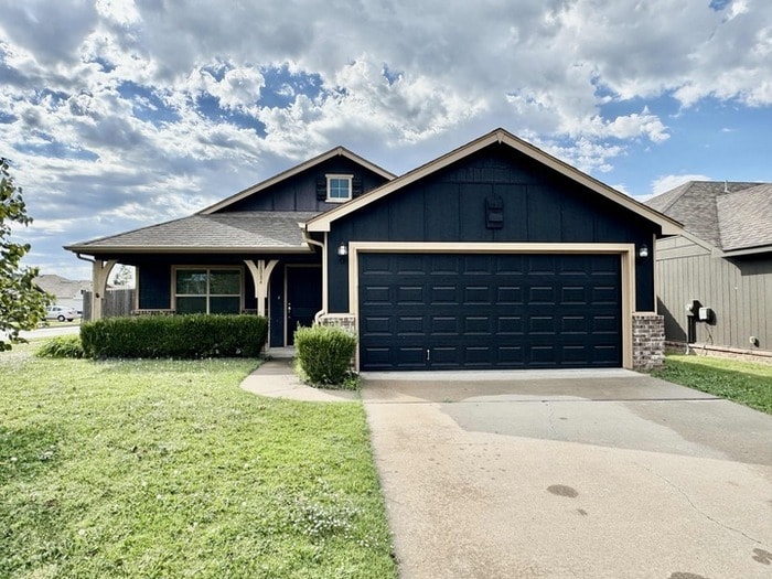 Foto principal - 16084 S 88th Pl E