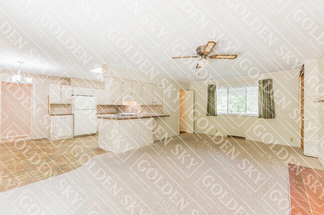 Foto del edificio - 1405 N Briar Rd