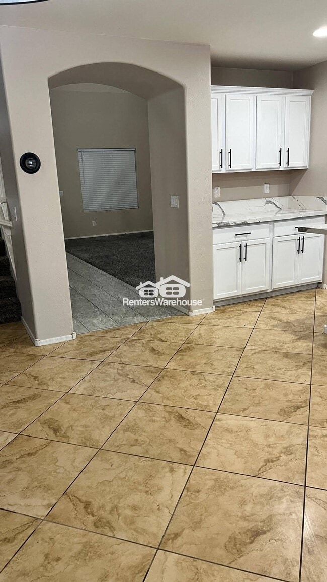 Foto del edificio - 7617 S 48th Ln