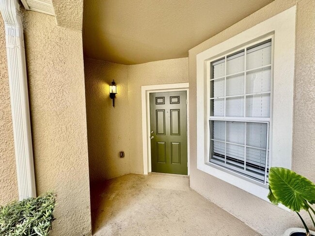 Building Photo - 6462 Cantua Ln