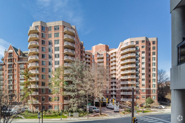 The Chase at Bethesda