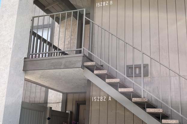 Building Photo - 15282 Campus Park Dr