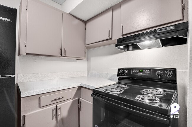 Foto del edificio - 8217 Fulton St
