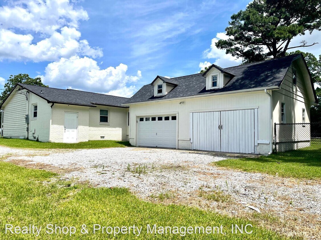 3 br, 2 bath House 1103 Duchess Lane House for Rent in Hubert, NC