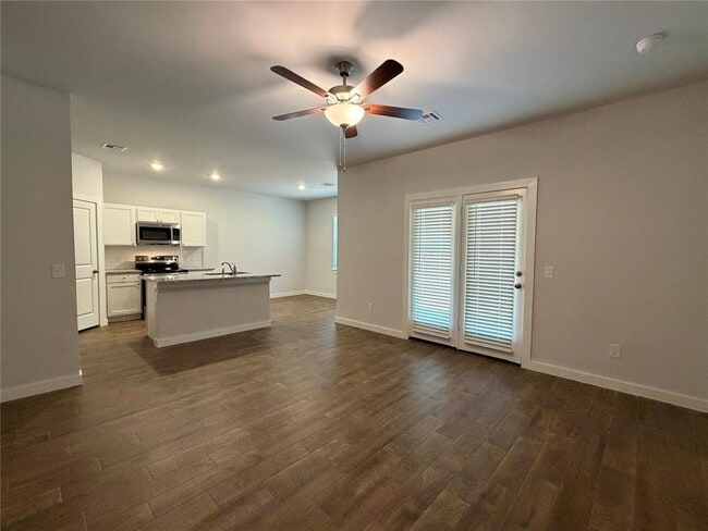Building Photo - 17351 Lantana Loop