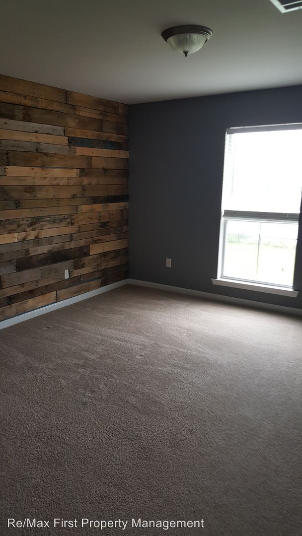 Foto del edificio - 38443 Highland Terrace Ave