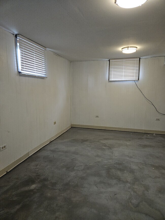 Foto del edificio - 2904 Plum Dr