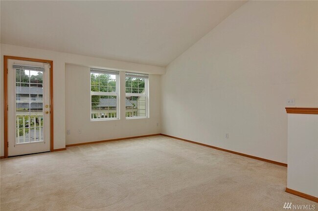 Foto del edificio - 1727 NE 146th St