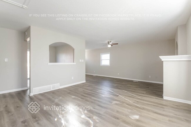 Foto del edificio - 3535 E 123rd Ave