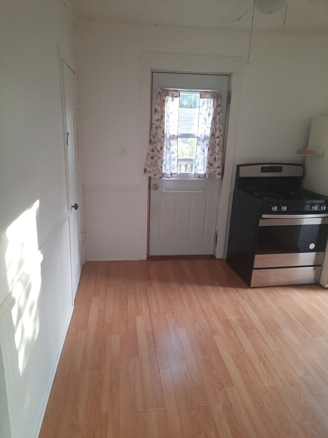 kitchen - 219 S Main St