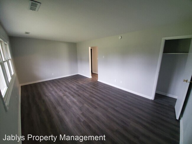 Foto del edificio - 2 br, 1 bath House - 3480 W 250 N