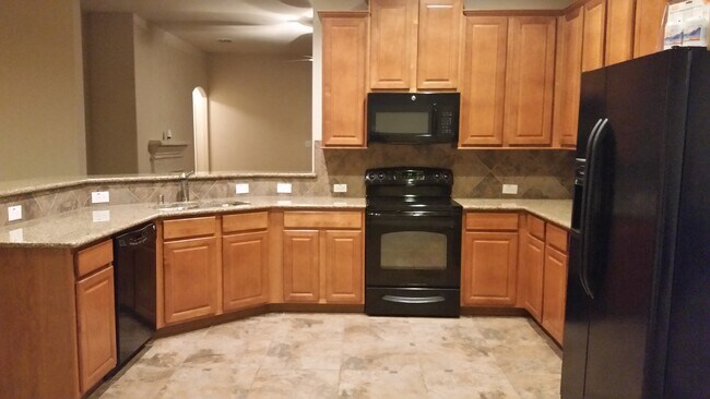 Building Photo - 5769 Dunraven Trl