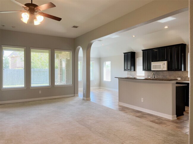 Foto del edificio - 14707 Norwood Peak Ln