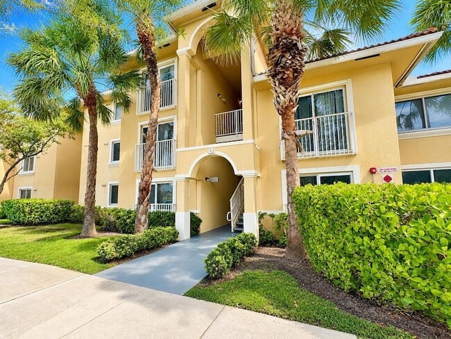 Foto del edificio - 9905 Westwood Dr