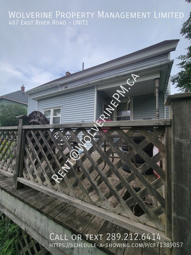 Building Photo - Beautiful old charm