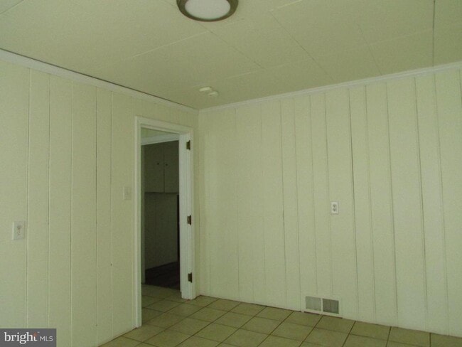 Building Photo - 410 Pennewill St