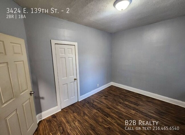 Building Photo - 3424 E 139th St