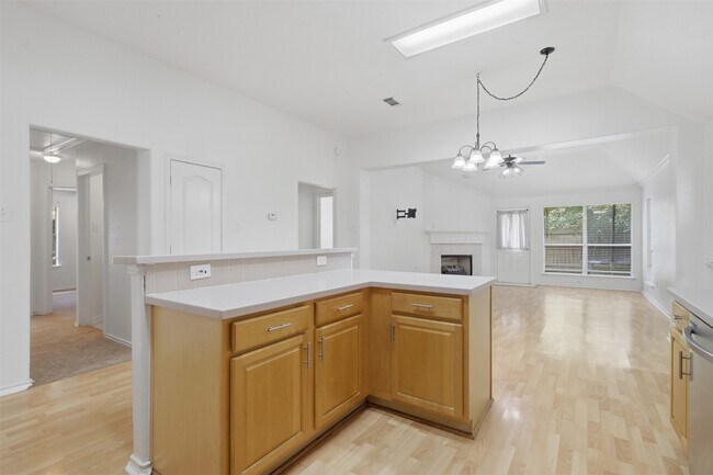 Building Photo - 19319 Arbor Pines Ln