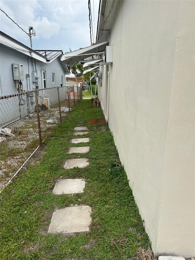Foto principal - 1919 N 38th Ave