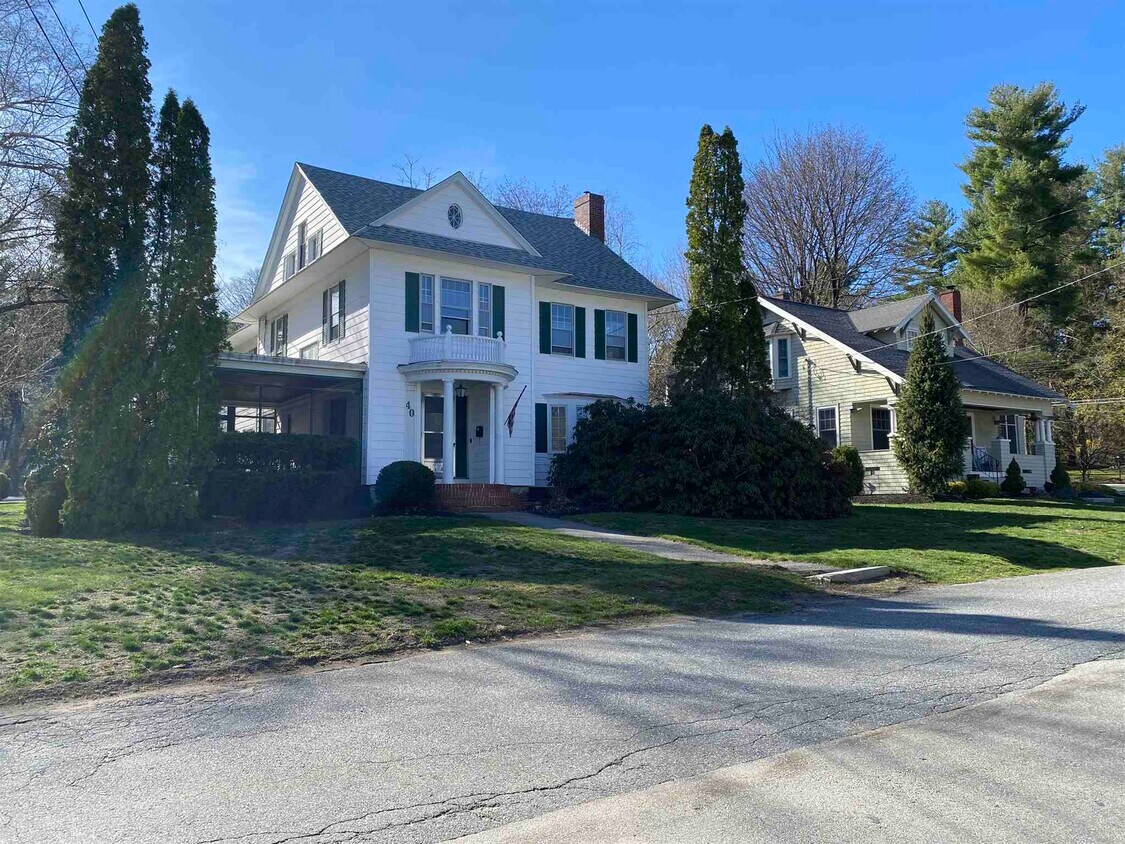 Primary Photo - 40 Webster St