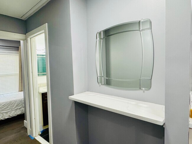 Foto del edificio - 7258 W 72nd St
