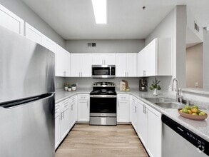 Building Photo - Natomas Park