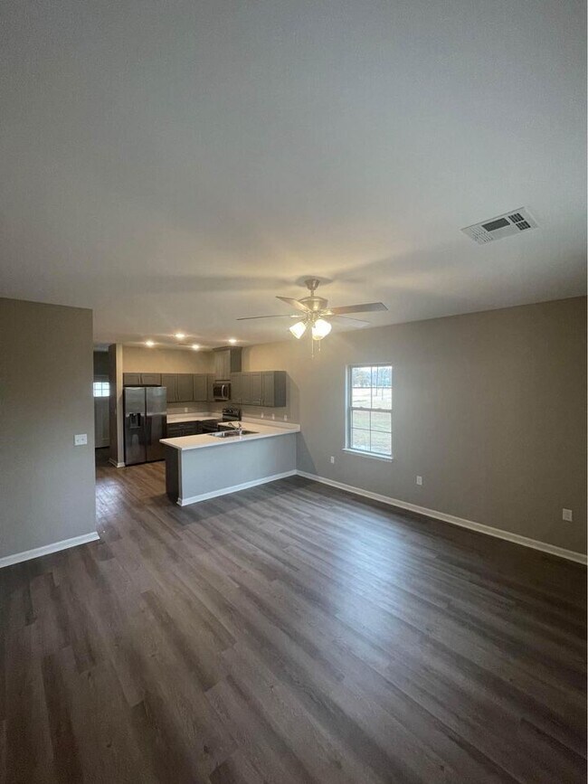 120 Thornton Ln, Denham Springs, LA 70726 Townhouse for Rent in