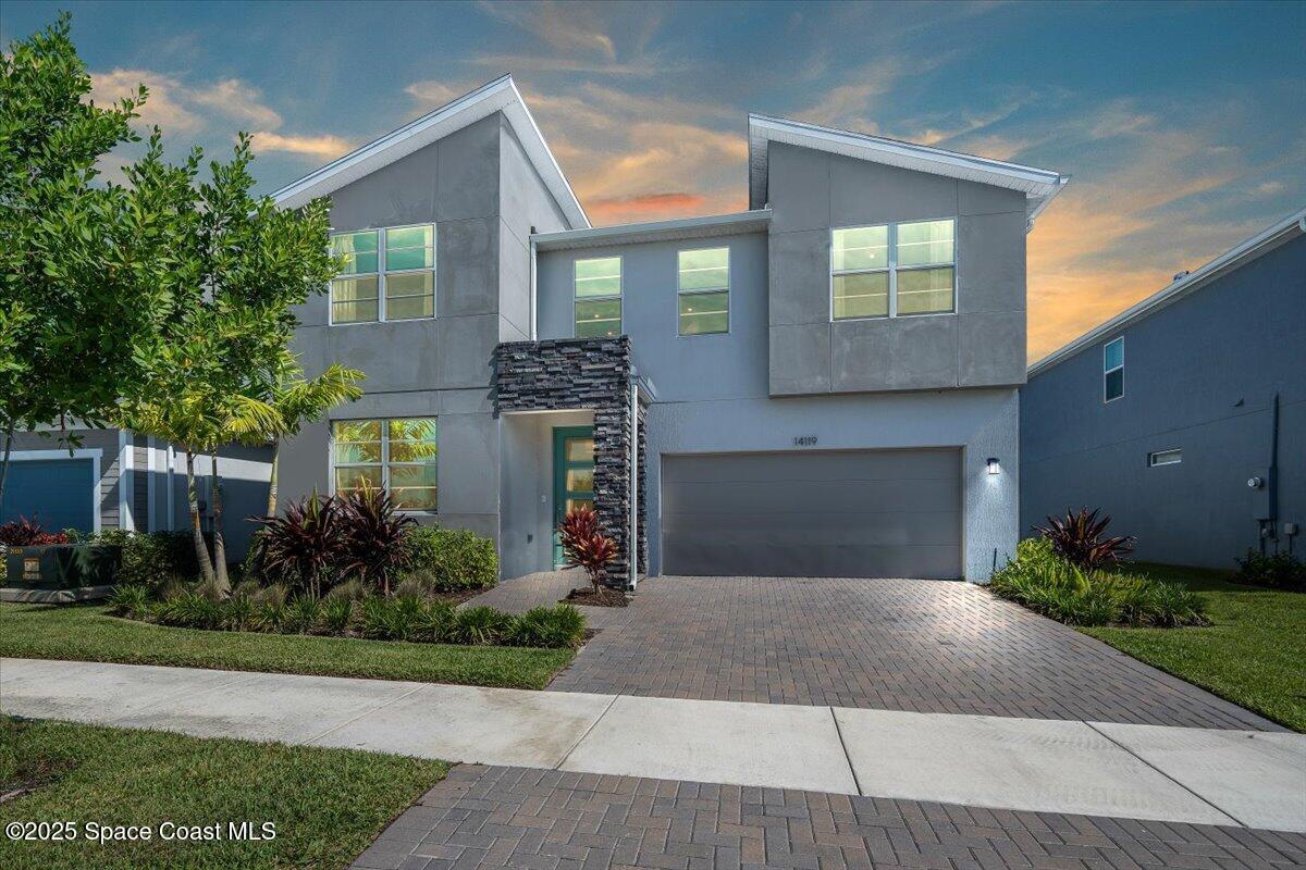 Foto principal - 14119 SW Safi Ter