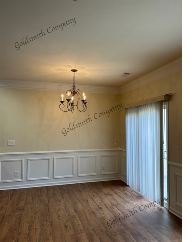 Building Photo - 105 Forsythia Dr