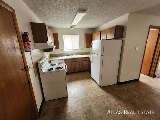 Foto del edificio - 851 30th Ave Ct