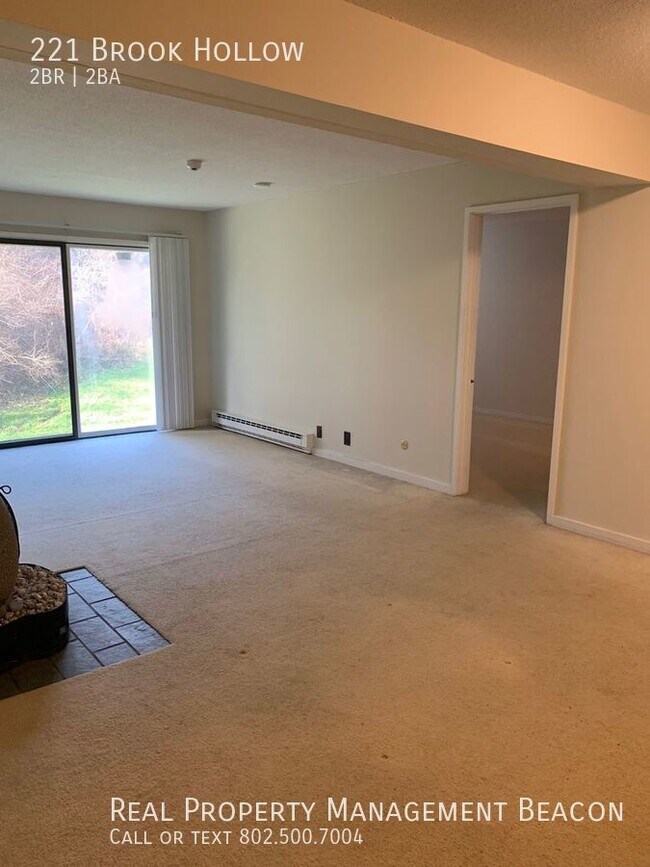 Building Photo - 2 BR/2 BA $2100 plus utilities