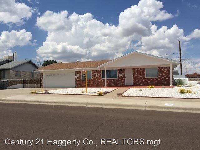 Foto del edificio - 3 br, 2 bath House - 4705 Blossom