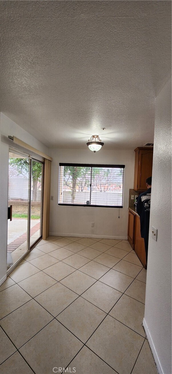Building Photo - 15402 Daybreak Ln