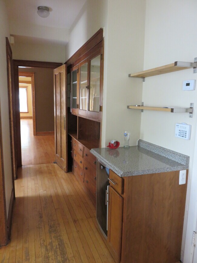 Foto del edificio - 3637 N Magnolia Ave