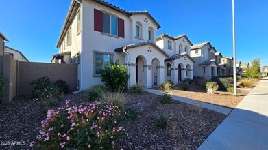 Building Photo - 4242 S 58th Dr