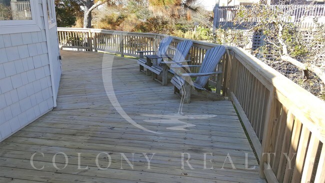 Building Photo - 50076 Kings Point Dr