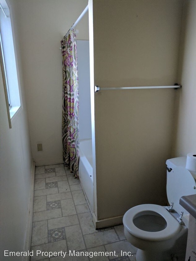1208 Grant St, Eugene, OR 97402 - Room for Rent in Eugene, OR 