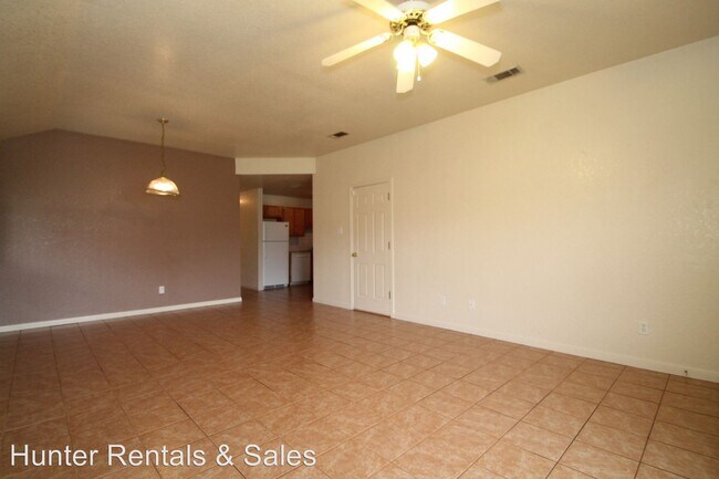 Building Photo - 3901 Hitchrock Dr