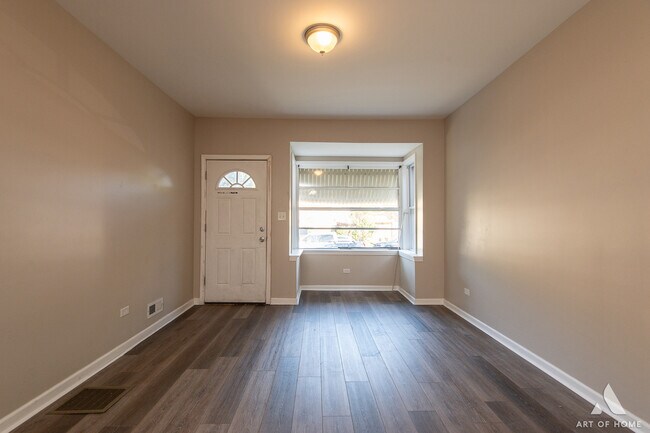 Foto del edificio - 2742 N 74th Ct