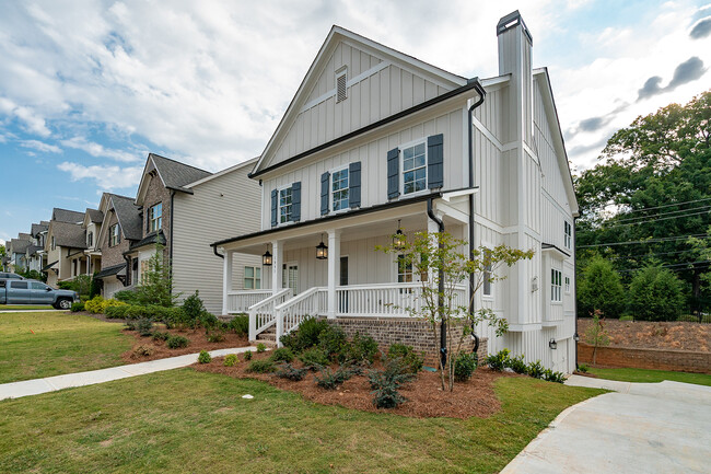 Foto del edificio - 1951 Park Chase Ln NE