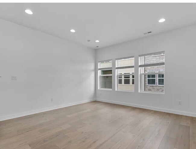 Foto del edificio - 564 N Buffalo Grass Ln