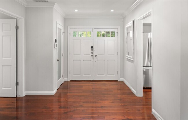 Foyer - 4263 Mooncrest Pl