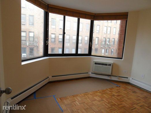 Primary Photo - 20 W 104th St
