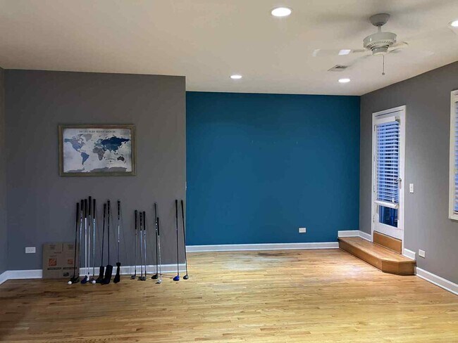 Foto del edificio - 612 S Western Ave