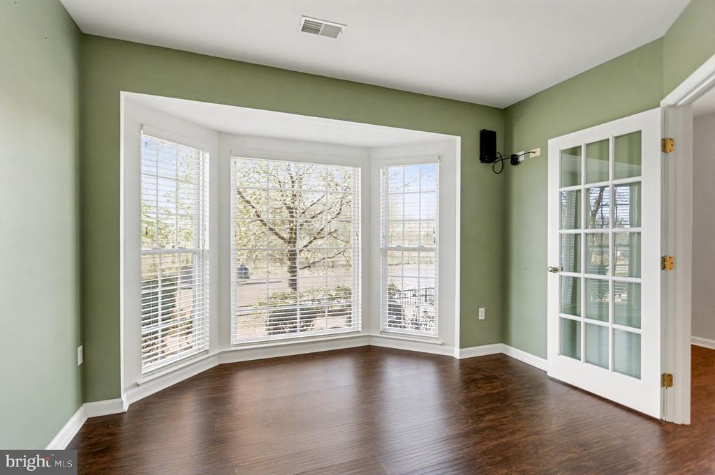 Foto principal - 5034 Strawbridge Terrace