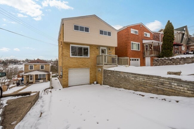 Foto del edificio - READY FOR MOVE-IN! Don't miss this FULLY RENOVATED 3-bedroom in Baldwin!